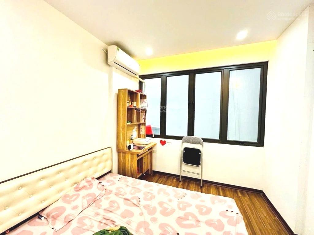 Chính chủ cần bán gấp nhà phố tây trà  10m ra ô tô tránh  ngõ rộng  dân trí cao  chỉ 6.4 tỷ