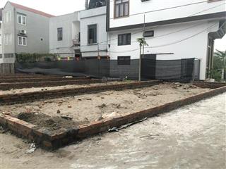 Chính chủ gửi bán đất đẹp  đức thượng, hoài đức  3 mặt đường