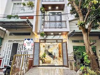 Bán nhà 5mx31m (dt 155,8m2) gần giáp ranh quận bình tân gần bến xe miền tây giá 895 triệu, sổ riêng