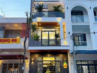 Bán gấp nhà 3 tầng (6mx20m) ngay chợ đầu mối bình điền quận 8, nhà đang cho thuê 15tr, giá 1 tỷ 2