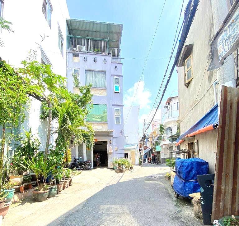 Bán nhà bà hom, quận 6, hẻm ôtô vào nhà, tiện xây mới, 4x21m, giá sốc chỉ Nhỉnh 5 tỷ