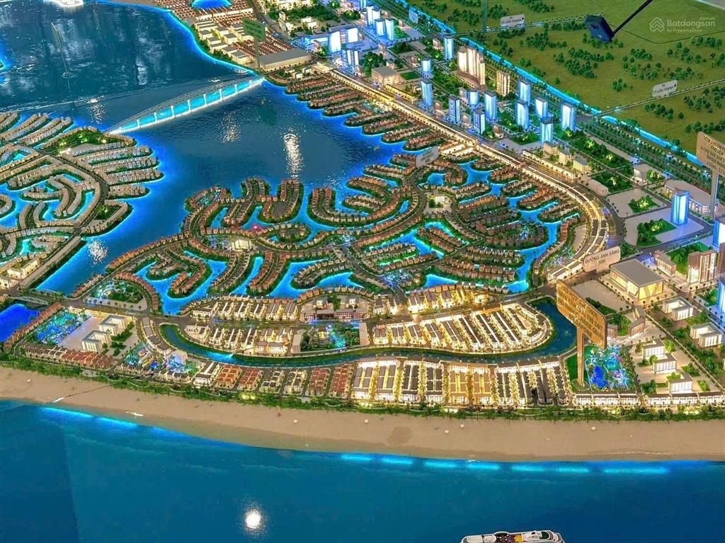 Biệt thự song lập hiếm hoi mặt biển dự án vinhomes cần giờ