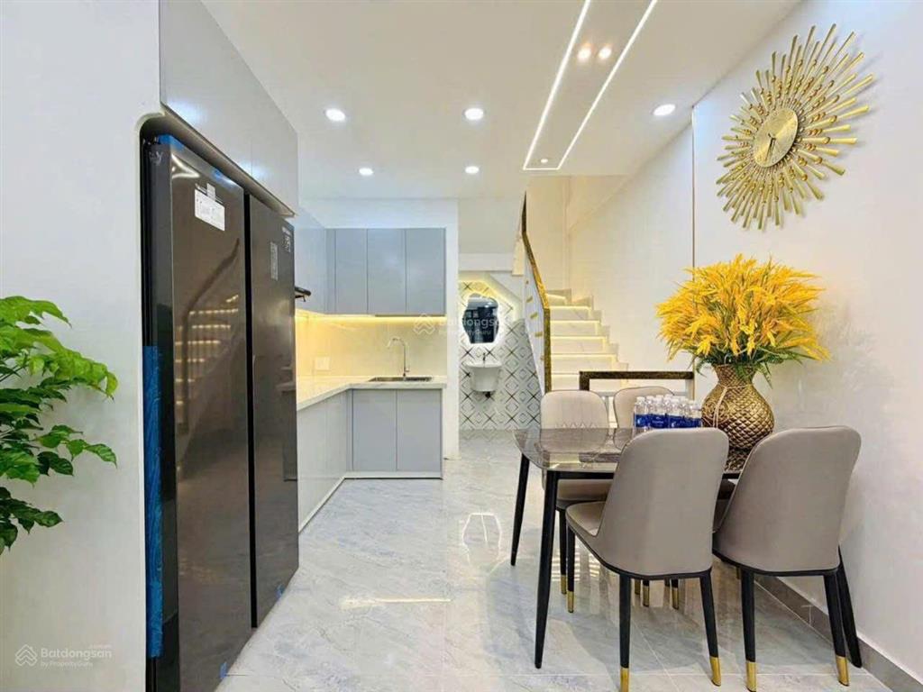 Bán nhà đẹp thanh nhàn  gần phố  full nội thất  kinh doanh  2 mặt thoáng