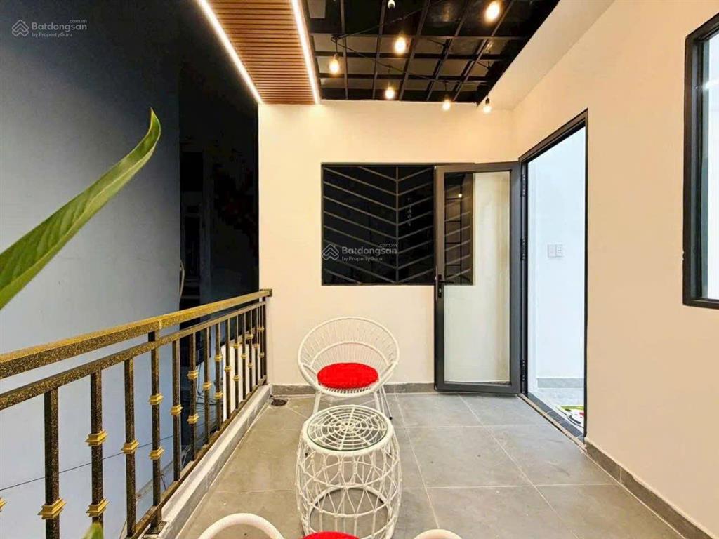 Bán nhà đẹp thanh nhàn  gần phố  full nội thất  kinh doanh  2 mặt thoáng