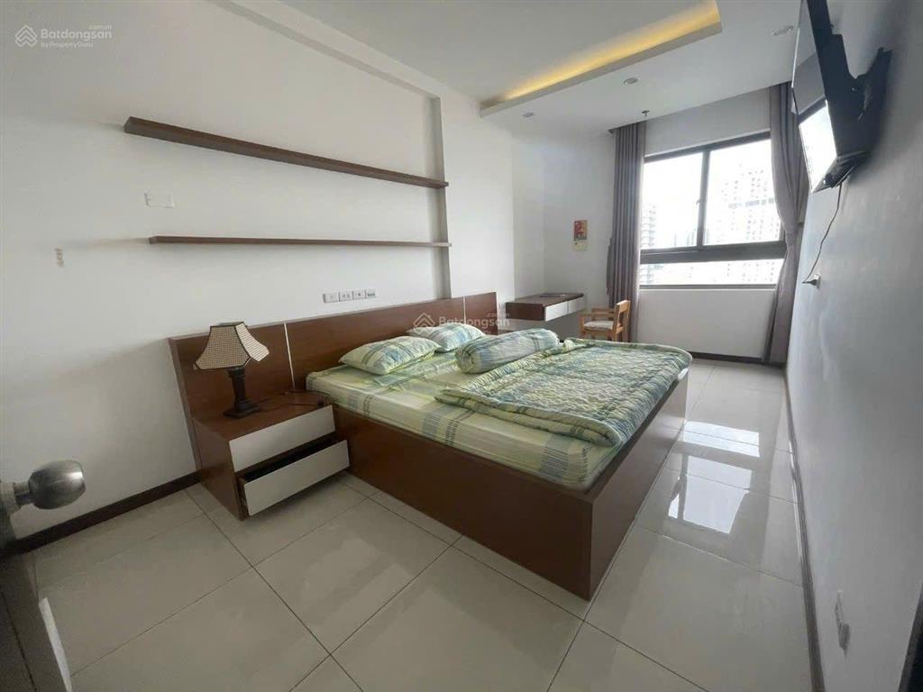 Căn hộ 2 phòng ngủ 73m tại docklands cosmo quận 7