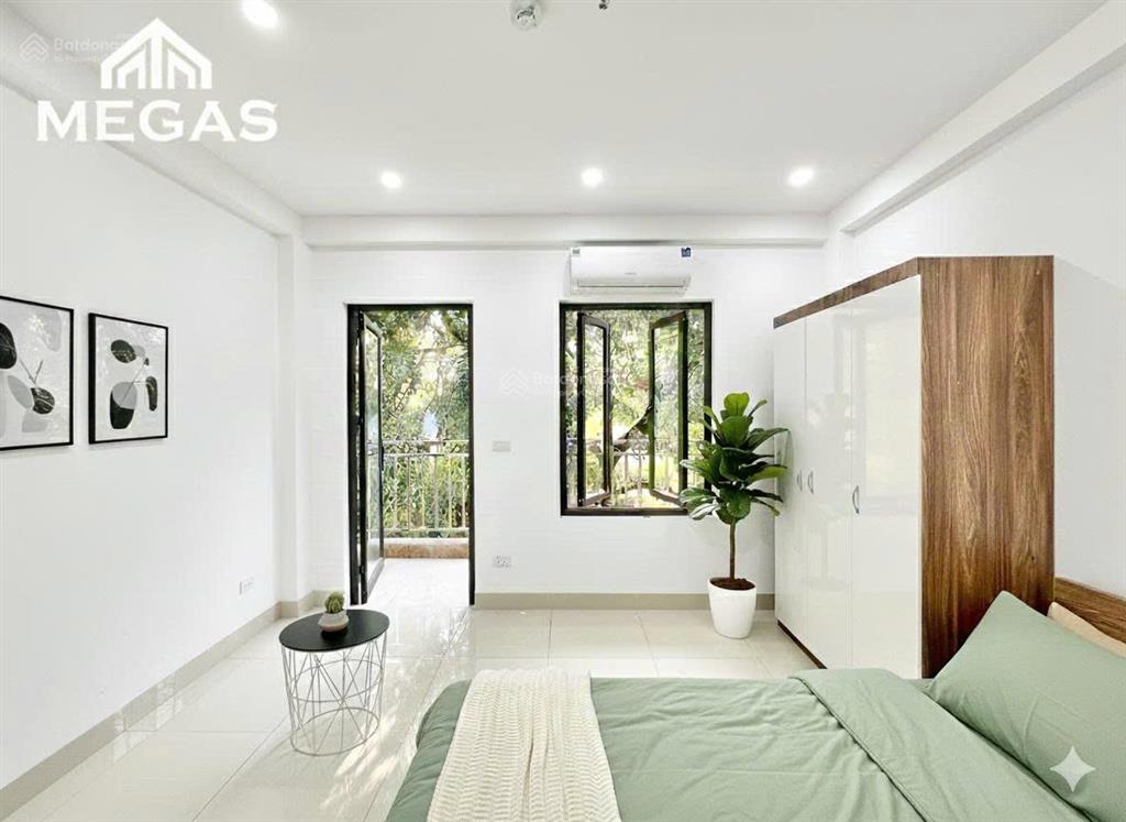 Cho thuê căn hộ studio mới keng 100% ban công cửa sổ siêu thoáng ngay học viện tài chính