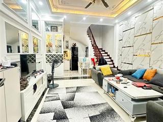 Bán nhà thái thịnh s=33m mt=4.6m nhà 5t khung cột chắc chắn ngõ ba gác phi ầm ầm dân trí cao