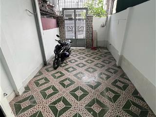 Nhà nguyễn ảnh thủ, hẻm xe hơi thông, 73 m2, 2 tầng, 4 pn, 2 wc, có chỗ đậu ô tô
