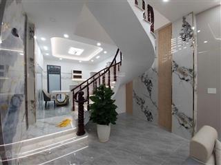 Bán nhà 3 tầng mới xây  full nội thất cao cấp  hẻm xe hơi tránh nhau  huỳnh thị hai 