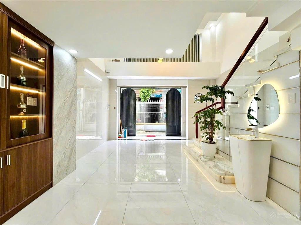 Bán nhà 5 tầng hxh quang trung, p.12, gò vấp, ngang 5m, shr, nhỉnh 6 tỷ còn tl