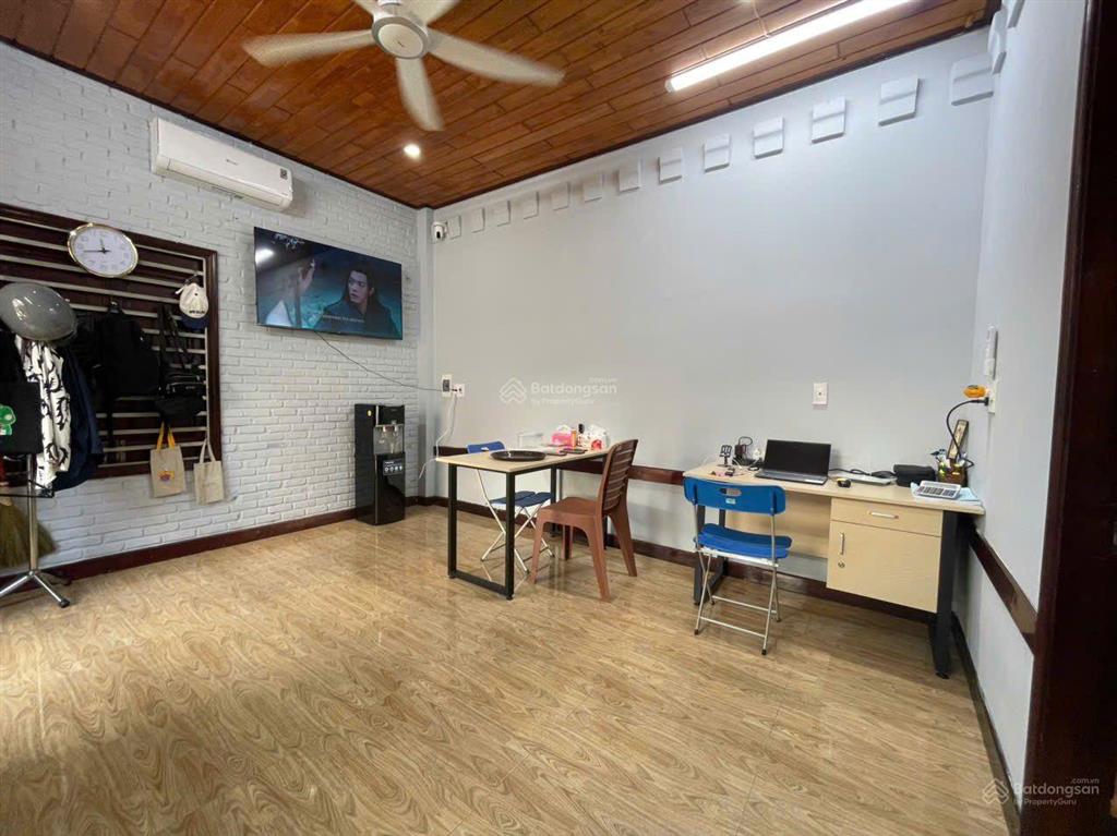 Bán nhà 2 tầng mặt tiền đường trần tấn. giá tốt mua để ở và đầu tư