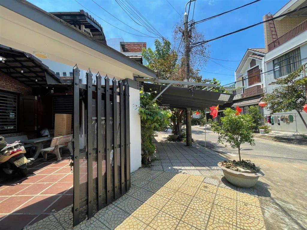 Bán nhà 2 tầng mặt tiền đường trần tấn. giá tốt mua để ở và đầu tư