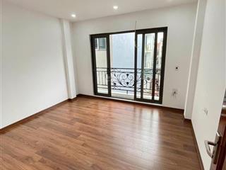 Ô tô đỗ cửa nhà vĩnh ninh dt 45m2, 4 tầng. giá đầu tư 4,x tỷ (x mầm non)