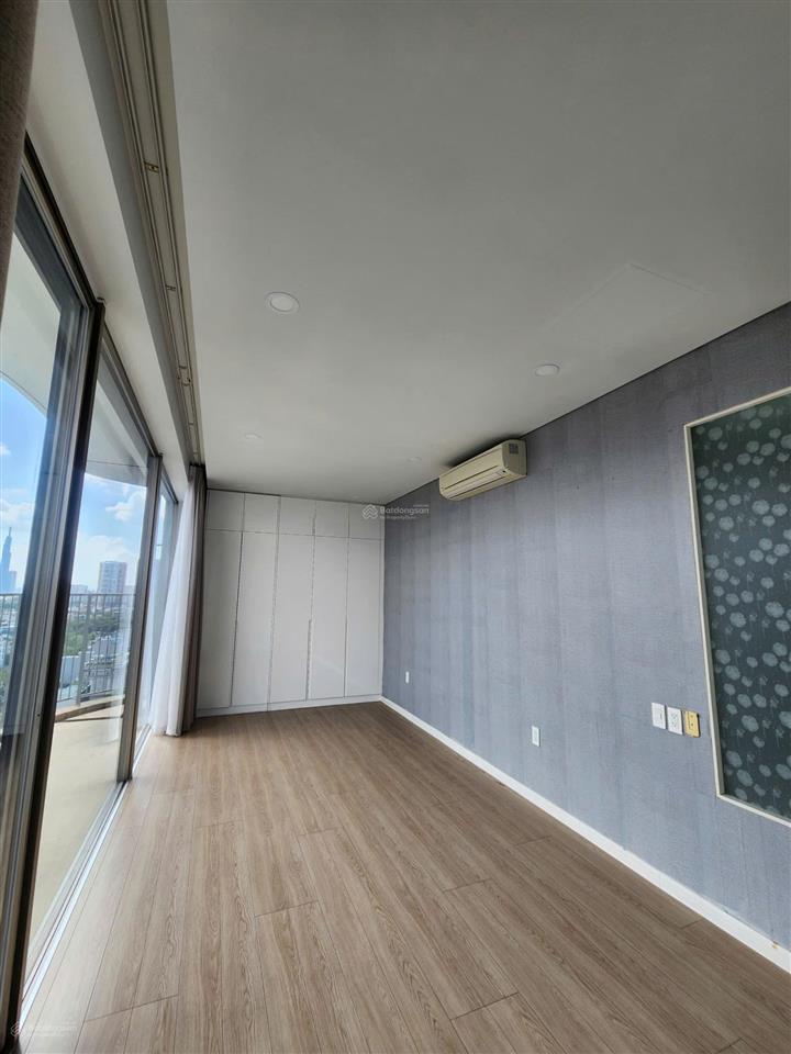 Giảm cực sâu chỉ còn 14,5tỷ căn 3pn waterina suites quận 2  diện tích 146m2  ngay ubnd quận 2