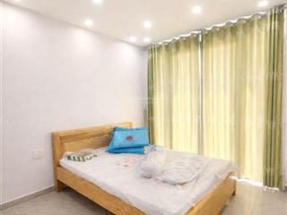 Hiếm nhà đẹp đón tết quận 7
mặt hẻm xe hơi nhà 4 tầng đúc kiên cố