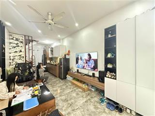 Bán nhà kim đồng hoàng mai 39m2 6 tầng 4m mặt tiền phân lô oto kinh doanh nhà đẹp ở ngay 13.6t