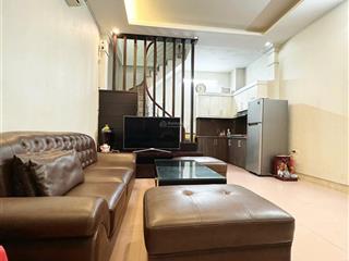 Ngô gia tự .32m .4 tầng .hơn 8 triêu .  .( zl) 0986 138 *** cho thuê nhà mới .nguyên căn