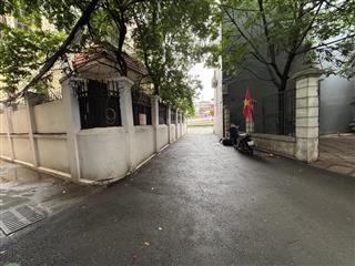 Siêu phẩm long biên  nhà mới 6 tầng thang máy  ô tô ngủ trong nhà  cách phố hồng tiến 100m