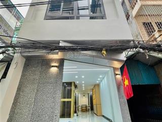 Bán nhà đình thôn . thang máy xịn . lô góc 3 mặt thoáng. oto qua nhà . khu hàn quốc