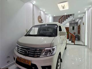 Hàng hot mới về diện tích 50 m ( 4 x 13 ) 4 tầng kết cấu 1 trệt, 3 lầu,