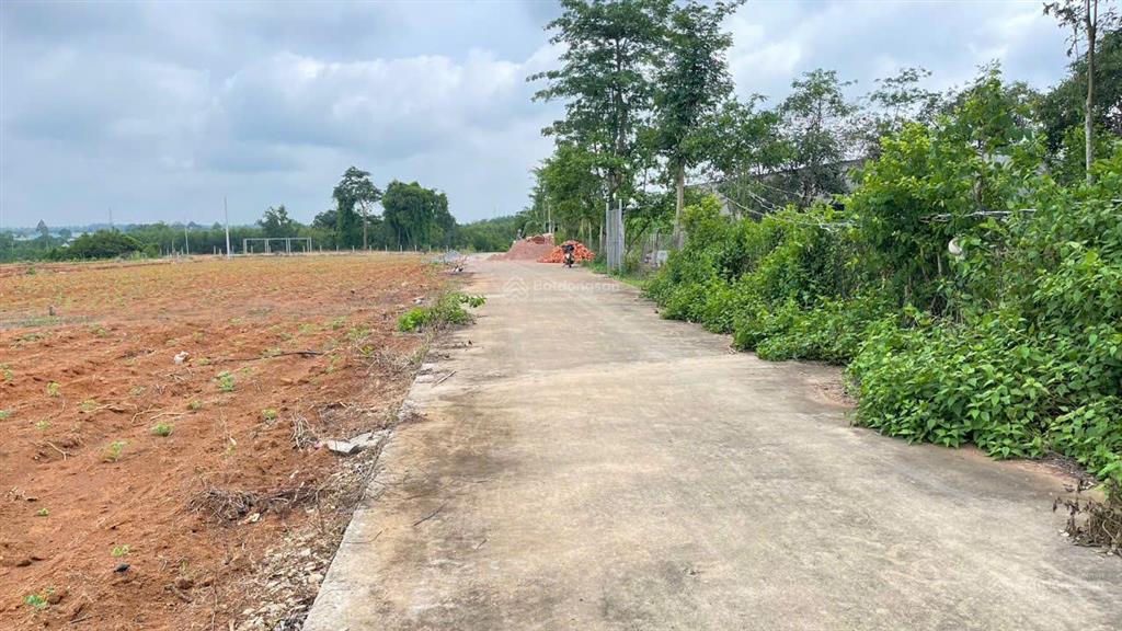 Chính chủ cần bán lô đất đẹp giá rẻ tại cầu ri, sông xoài
