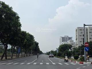Bán đất ngõ ô tô tránh, thông  tách 5 lô thoải mái siêu lợi nhuận