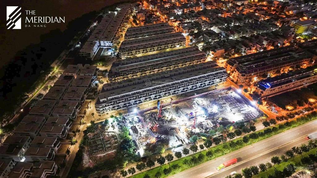 Khu shb  tuyên sơn duy nhất 1 căn liền kề 4 tầng + 1 tum dt 99m2, ngay khu downtown elysia đà nẵng