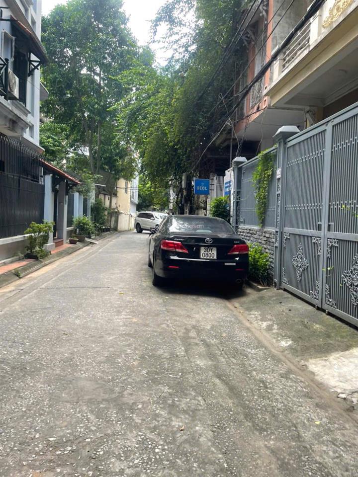 Bán mảnh đất phố linh lang, 82m2, ô tô tránh, xây toà căn hộ, 38 tỷ. 0911 776 ***