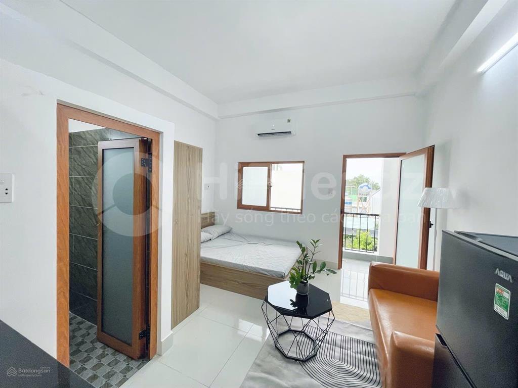 Khai trương chdv ban công full nội thất, gần công viên làng hoa