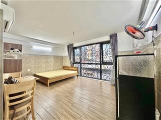 Phòng full nội thất cửa sổ trời siuu đẹp gần chợ thạch đà