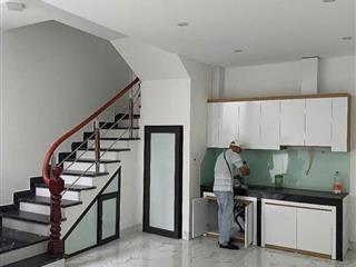 SIÊU HÓT NHÀ 3 TẦNG ĐẸP - ĐẦU TƯ SINH LỜI - CHỦ Cần Bán Nhanh