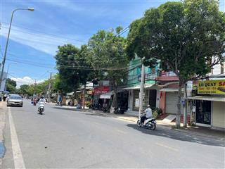 SIÊU PHẨM ĐẤT ĐẸP Có Sẵn NHÀ cấp 4 - ĐẦU TƯ SINH LỜI - CHỦ Cần Bán Nhanh