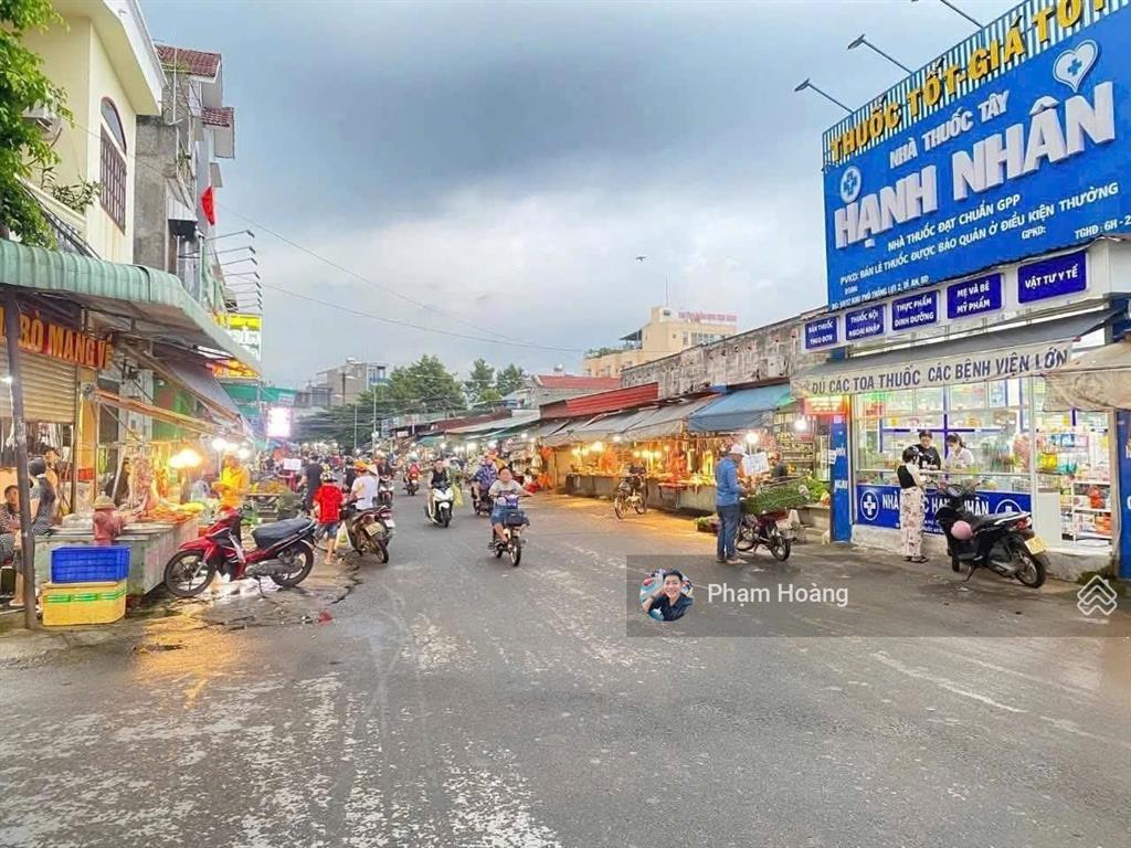 Siêu phẩm bán mặt tiền phố đường d1  ngay trung tâm kdc đông an tân đông hiệp dĩ an 14tỷ ngang 10m