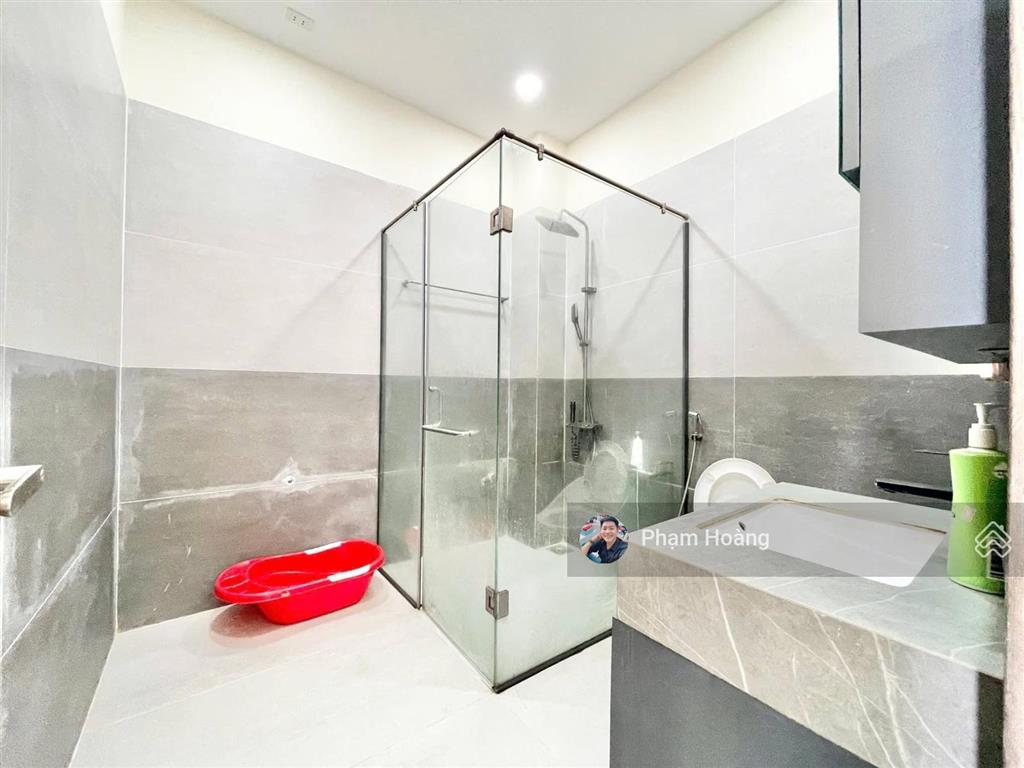 Nhà mặt tiền bùi t cội 1 trệt 2 tầng lầu hoàn công dt 82m2  dt sàn 150m2 buôn bán kinh doanh 5,5t