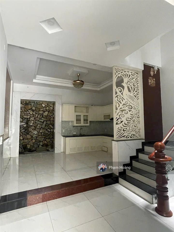 Nhà mặt tiền bùi t cội 1 trệt 2 tầng lầu hoàn công dt 82m2  dt sàn 150m2 buôn bán kinh doanh 5,5t