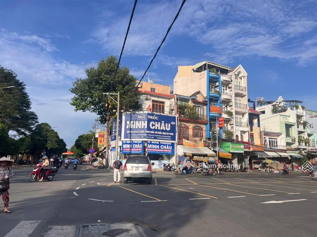 Chủ gửi bán lô đất đường nhựa gần siêu thị bigc, phường đông hòa hcm dt 89m2 vị trí trung tâm