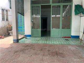 Bán nhà nở hậu  6x17m  thích hợp đầu tư  h. nhà bè