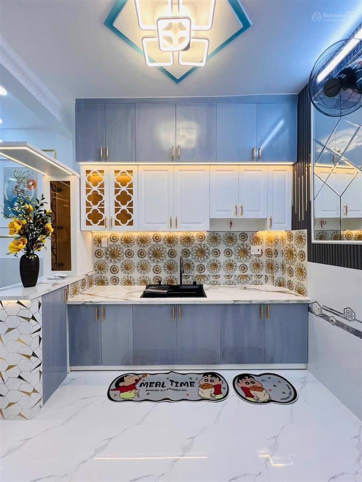 Bán nhà đẹp mặt tiền hẻm  kinh doanh buôn bán  xe hơi đến cửa.