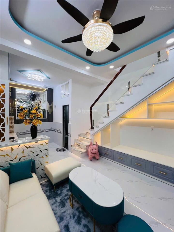 Bán nhà đẹp mặt tiền hẻm  kinh doanh buôn bán  xe hơi đến cửa.