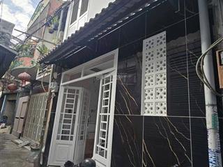 Bán nhà sổ hồng riêng  gần chợ  hẻm thông nhiều hướng  quận 7