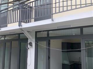 Bán 1 cặp nhà sát mặt tiền đường đào trí  quận 7