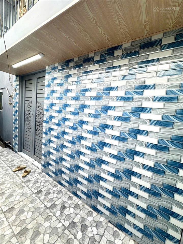 Bán nhà đẹp cách mt đường lớn chỉ 10m  đào trí  quận 7