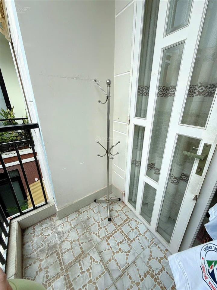 Bán nhà sổ hồng riêng  hẻm trước nhà 6m  cách đường trần xuân soạn 100m  quận 7