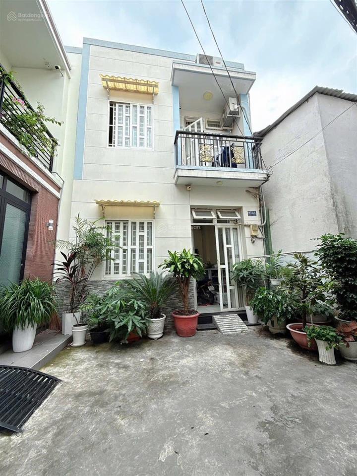 Bán nhà sổ hồng riêng  hẻm trước nhà 6m  cách đường trần xuân soạn 100m  quận 7