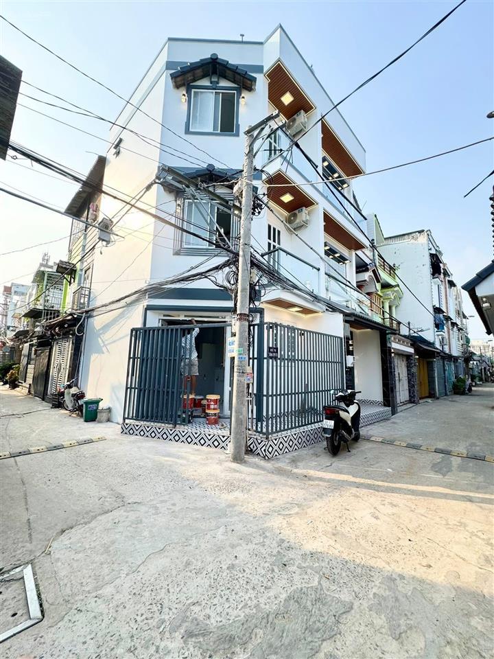 Bán nhà đẹp 2 lầu  xe hơi đậu ngay cửa  mặt tiền hẻm  tt. nhà bè