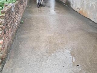 Tài chính hơn 3 tỷ 48 m2, ngõ ô tô nhỏ vào đất