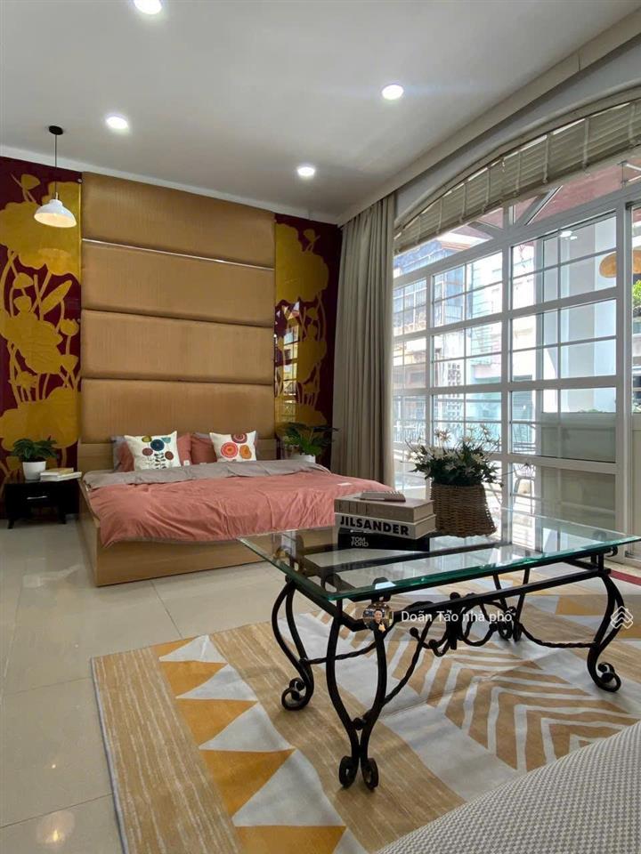 Bán biệt thự khu cán bộ cao cấp tại phường 9 phú nhuận, 204m2 (8x27) x4 tầng hiện đại đẳng cấp