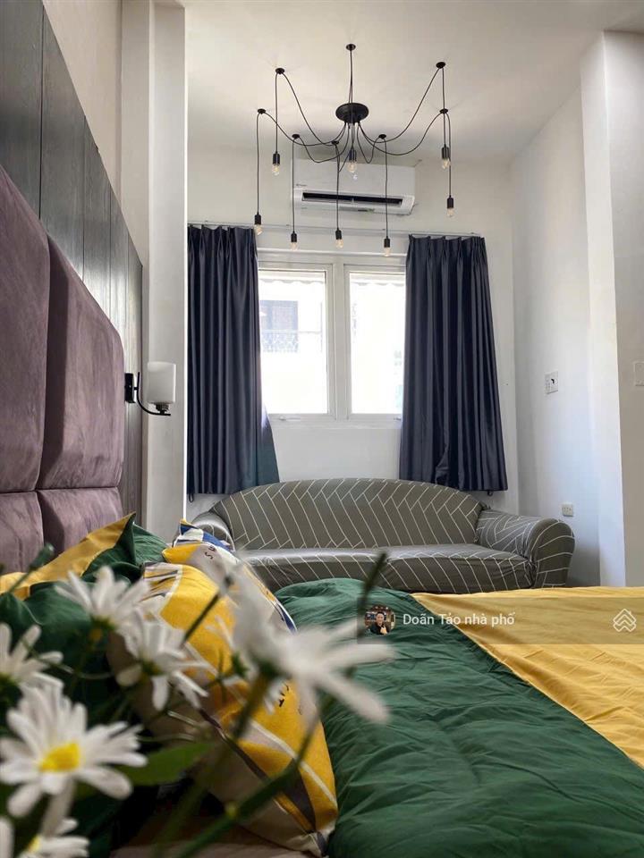 Bán biệt thự khu cán bộ cao cấp tại phường 9 phú nhuận, 204m2 (8x27) x4 tầng hiện đại đẳng cấp