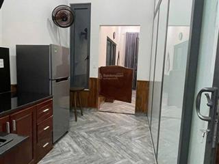 Cần bán căn nhà trung tâm quận sơn trà.