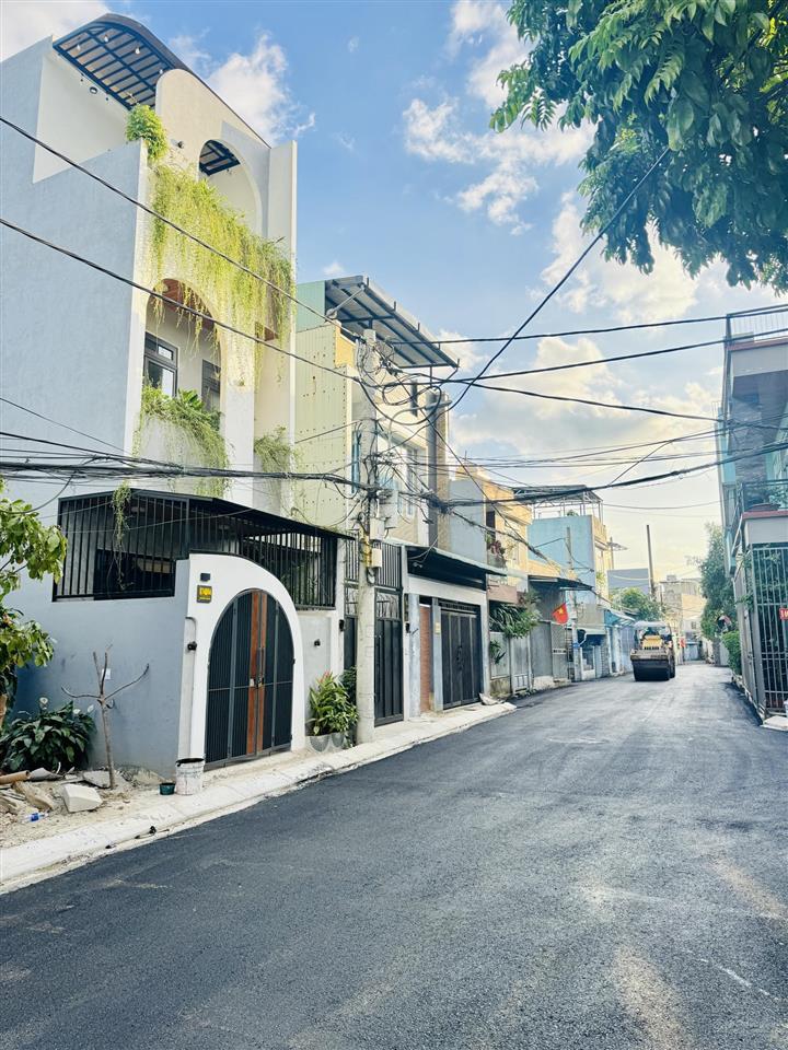 Nhà 3 tầng full nội thất k140 đường nguyễn chánh  đà nẵng